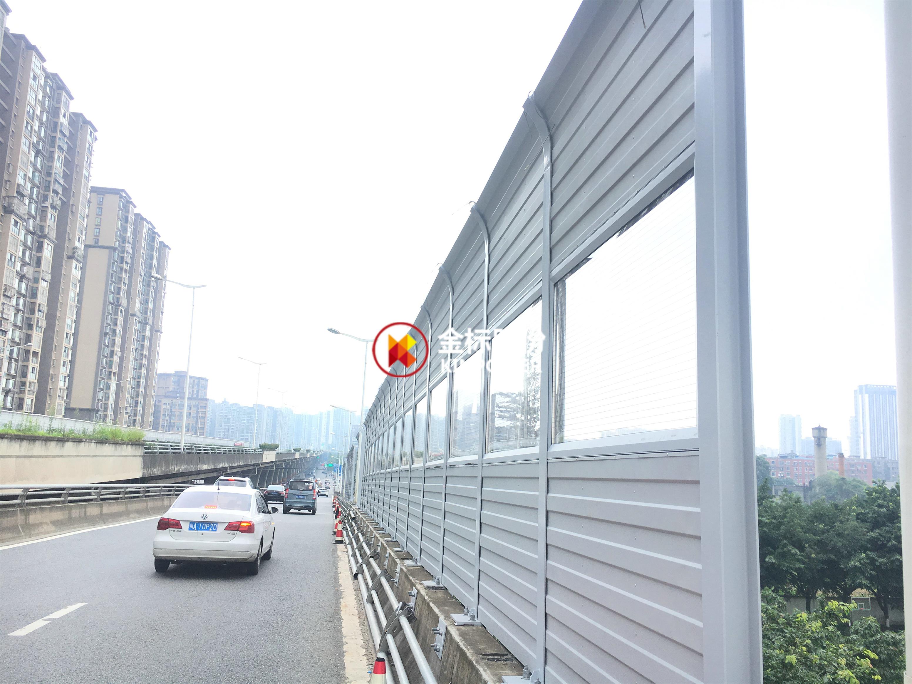 高架橋聲屏障的選用標(biāo)準(zhǔn)要注意什么